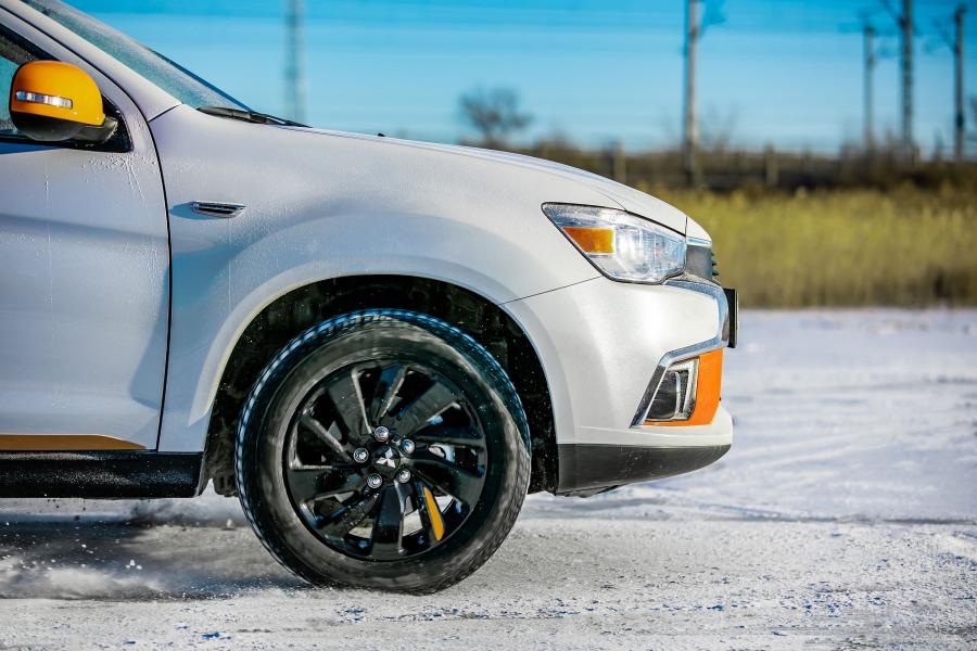 Детали экстерьера Mitsubishi ASX Orange Edition 2019 года  (CN) (фото 3 из 5)
